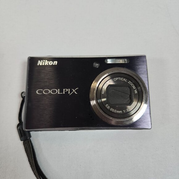 Nikon Coolpix S610 10 MP Digital Camera With 4x Zoom PARTS REPAIR ONLY - Picture 1 of 9